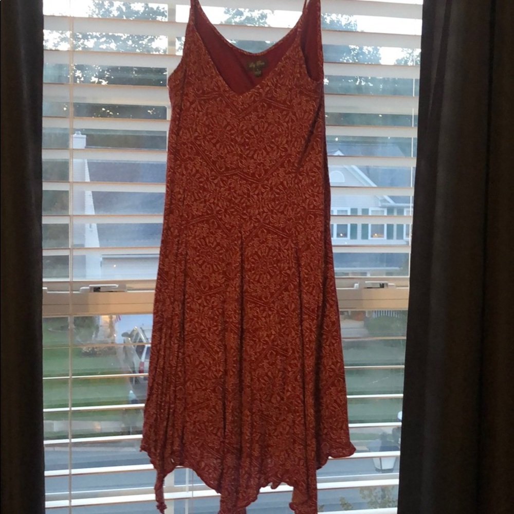 Dress - Picture 2 of 2
